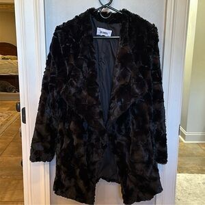 BB Dakota faux fur coat